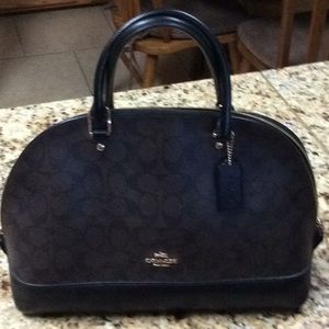 Coach purse ...... like new